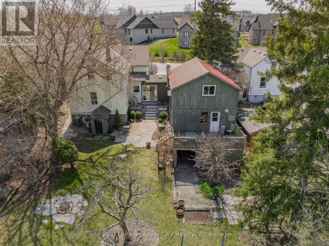 73 QUEEN STREET, Puslinch (Morriston), Ontario N0B2C0