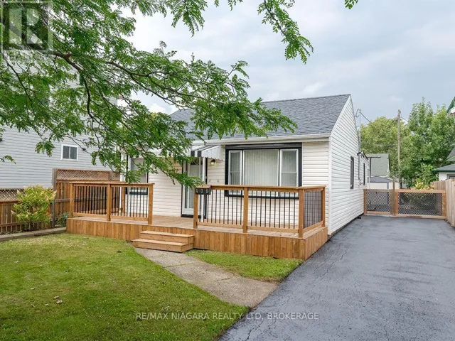 406 DIEPPE STREET, Welland (Lincoln/Crowland), Ontario L3B4V4