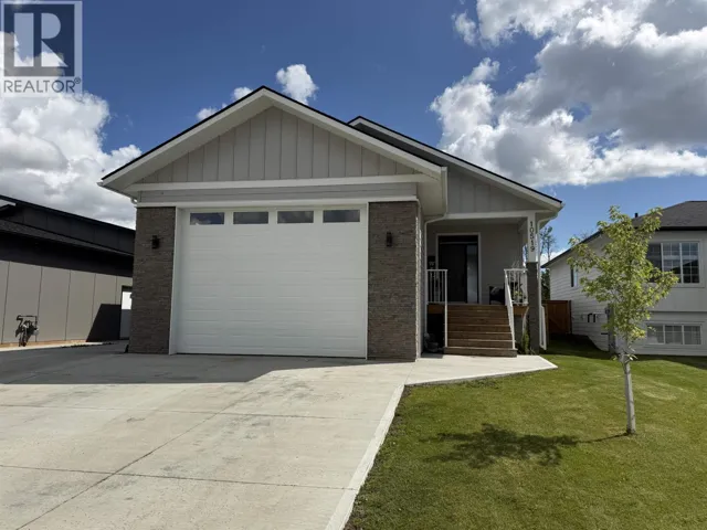 10519 118 AVENUE, Fort St. John, British Columbia V1J0M8