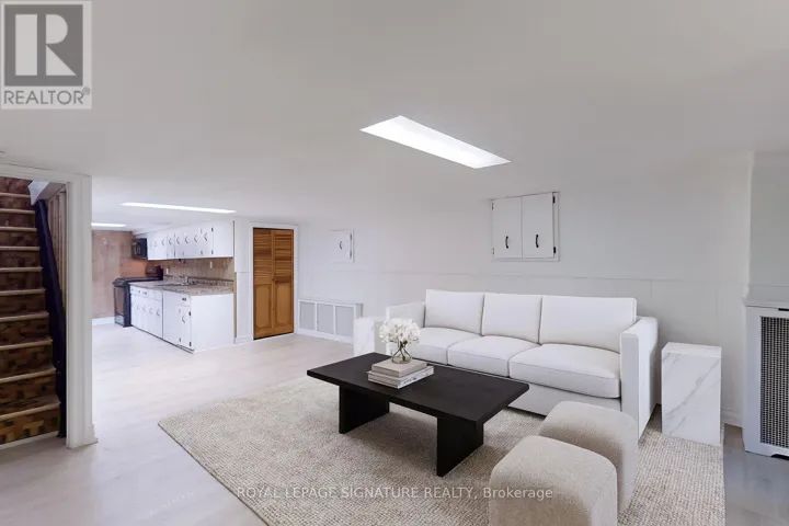 LOWER - 247 PALMERSTON AVENUE, Toronto (Trinity-Bellwoods), Ontario M6J2J3