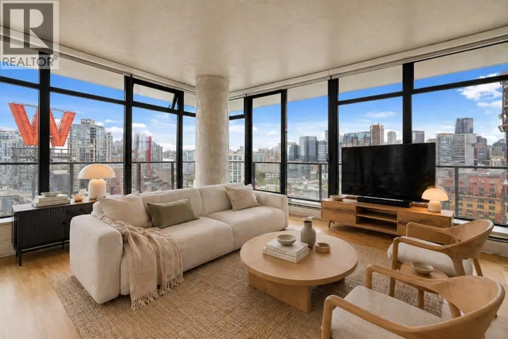 2105 108 W CORDOVA STREET, Vancouver, British Columbia V6B0G5
