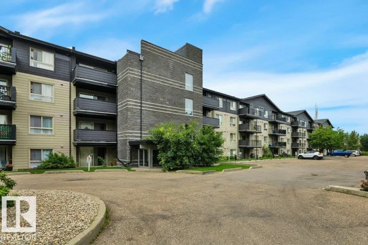 #122 17011 67 AV NW, Edmonton, Alberta T5T6Y6