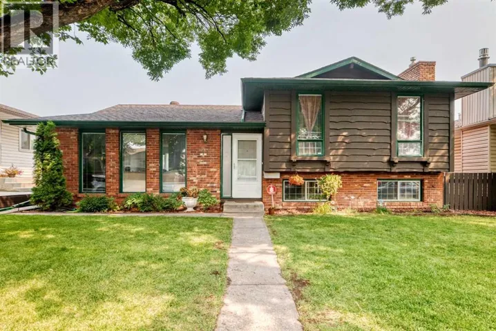 11 rundlemere Place NE, Calgary, Alberta T1Y3K4