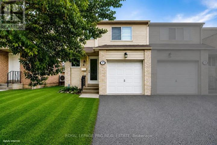 17 NEW PORT WAY, Markham (Thornhill), Ontario L3T5G3