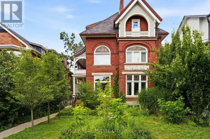 UPPER - 178 HIGH PARK AVENUE, Toronto (High Park North), Ontario M6P2S4