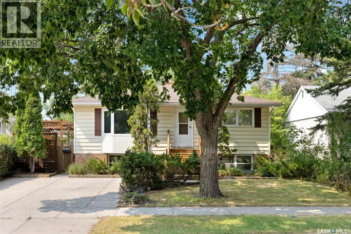 616 Broadway AVENUE E, Regina, Saskatchewan S4N1A1