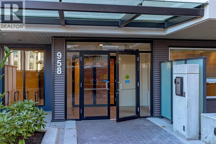 204 958 Pharoah Mews, Langford, British Columbia V9B7A1