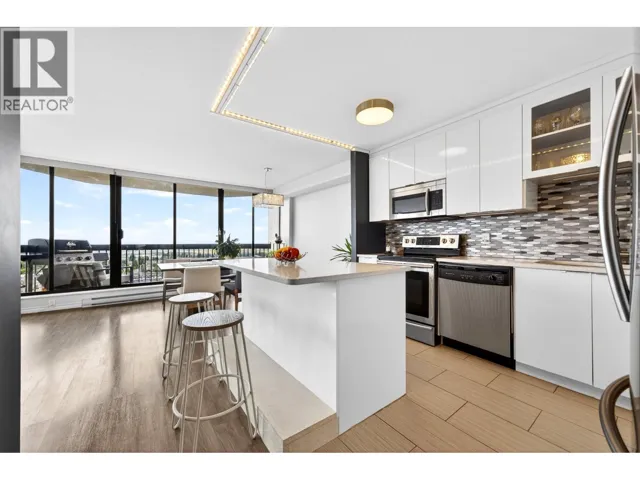 1903 6540 BURLINGTON AVENUE, Burnaby, British Columbia V5H4G3