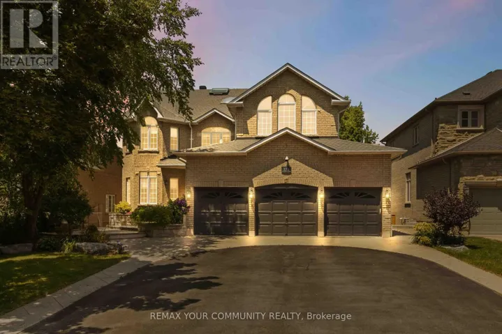 171 LANGTRY PLACE, Vaughan (Uplands), Ontario L4J8L6