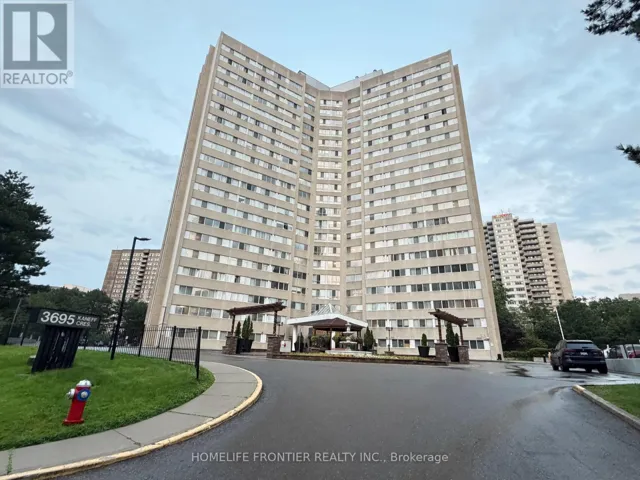 SPH7 - 3695 KANEFF CRESCENT, Mississauga (City Centre), Ontario L5A4B6