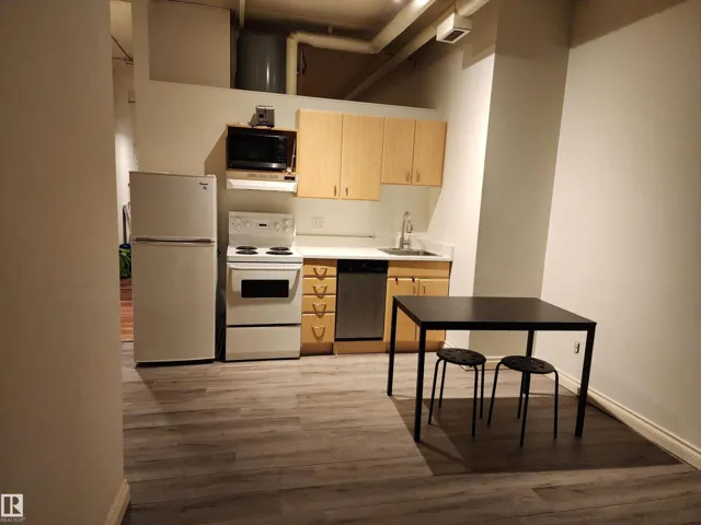 #1002 10024 JASPER AV NW, Edmonton, Alberta T5J1R9