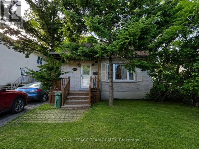 1247 SUMMERVILLE AVENUE, Ottawa, Ontario K1Z8G6