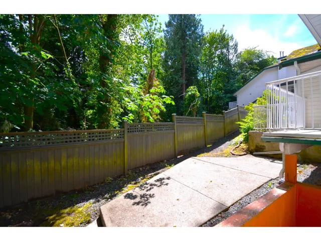108 10308 155A STREET, Surrey, British Columbia V3R4K5
