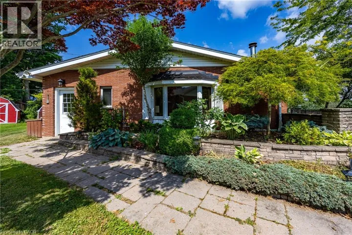 17 DONJON Boulevard, Port Dover, Ontario N0A1N7