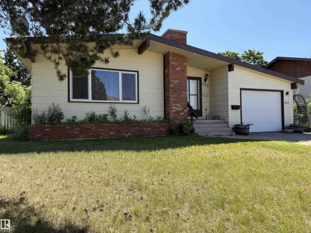 107 Mountain Ash DR, Wetaskiwin, Alberta T9A2T4