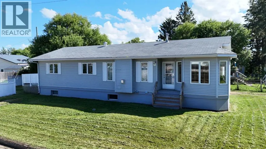 5025 45th Street, High Prairie, Alberta T0G1E0