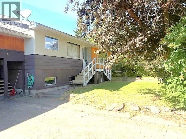 3727 14TH AVENUE, Smithers, British Columbia V0J2N0