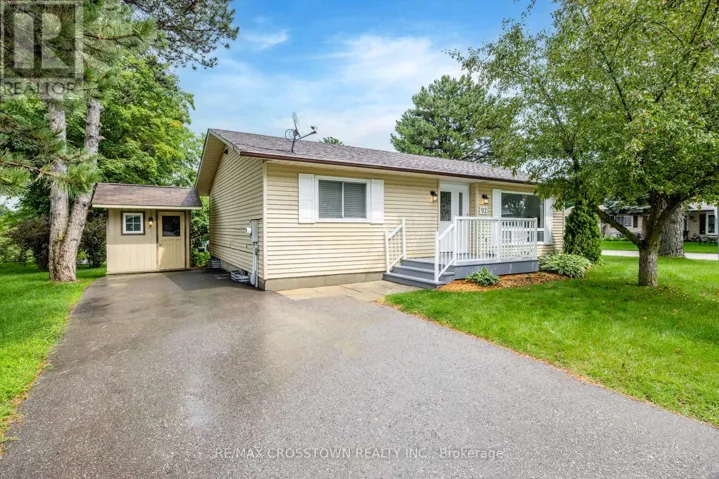 92 TECUMSETH PINES DRIVE, New Tecumseth, Ontario L0G1W0