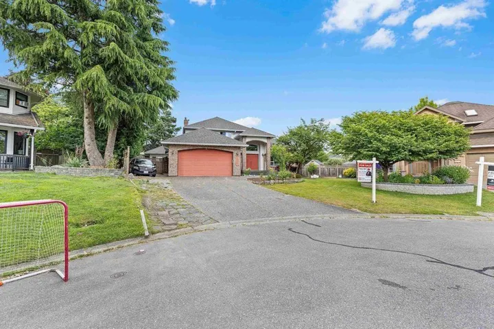 14247 86 AVENUE, Surrey, British Columbia V3W0S6