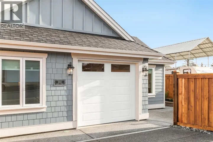 410 Hummingbird Pl, Parksville, British Columbia V9P1K1