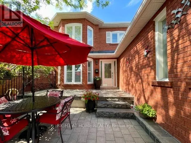 70 BELLONA STREET, Vaughan (West Woodbridge), Ontario L4L6R4