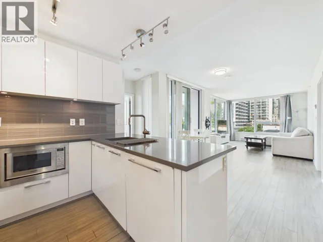 505 6658 DOW AVENUE, Burnaby, British Columbia V5H0C7