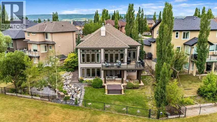 22 Tuscany Estates Crescent NW, Calgary, Alberta T3L0B2