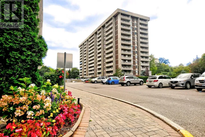 806 - 60 INVERLOCHY BOULEVARD, Markham (Royal Orchard), Ontario L3T4T7