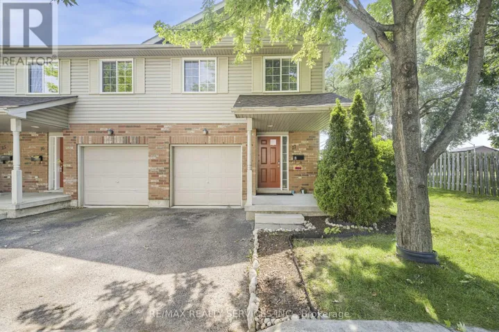 17 - 120 DUDHOPE AVENUE, Cambridge, Ontario N1R4T7