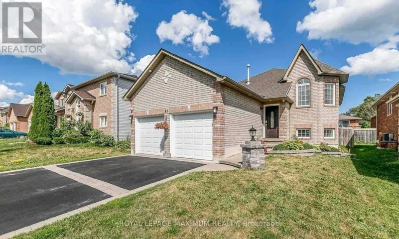 MAIN - 82 AMBLER BAY, Barrie (Georgian Drive), Ontario L4M7A6
