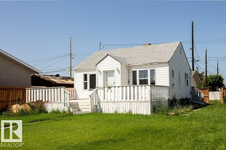 7812 128 AV NW, Edmonton, Alberta T5C1T7