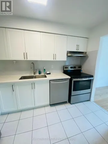 251 - 44 WOODY VINE WAY, Toronto (Bayview Village), Ontario M2J4H6