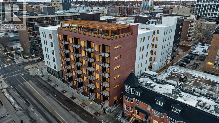 221, 310 15 Avenue SW, Calgary, Alberta T2R1S9
