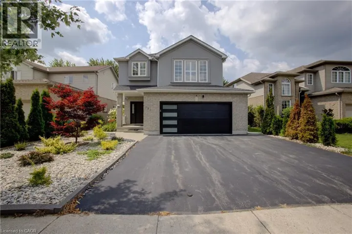 553 WATERTON Drive, Waterloo, Ontario N2V2K5