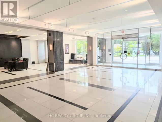 7165 YONGE STREET, Markham (Grandview), Ontario L3T0C9