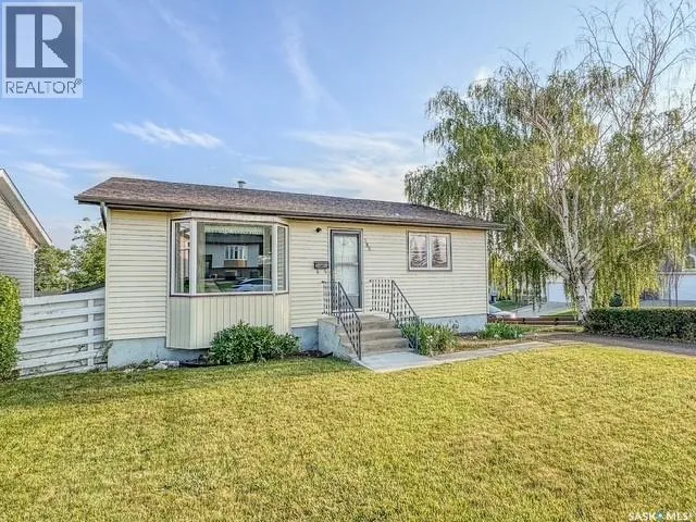 385 Aspen DRIVE, Swift Current, Saskatchewan S9H3Z8