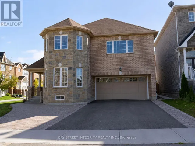 198 DEAN BURTON LANE, Newmarket (Woodland Hill), Ontario L3X3C4