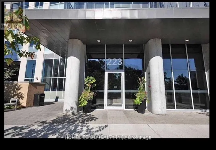223 WEBB DRIVE, Mississauga (City Centre), Ontario L5B0E8