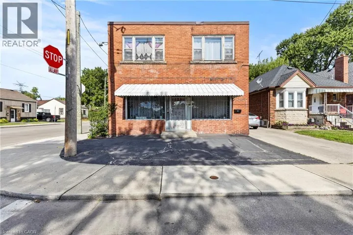 125 TOLTON Avenue, Hamilton, Ontario L8H5N9
