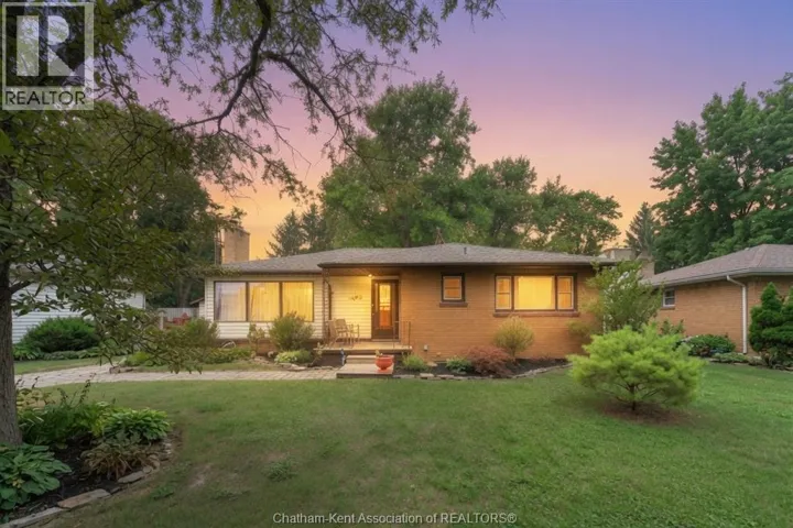 9467 LONGWOODS ROAD, Chatham Township, Ontario N7M5J7