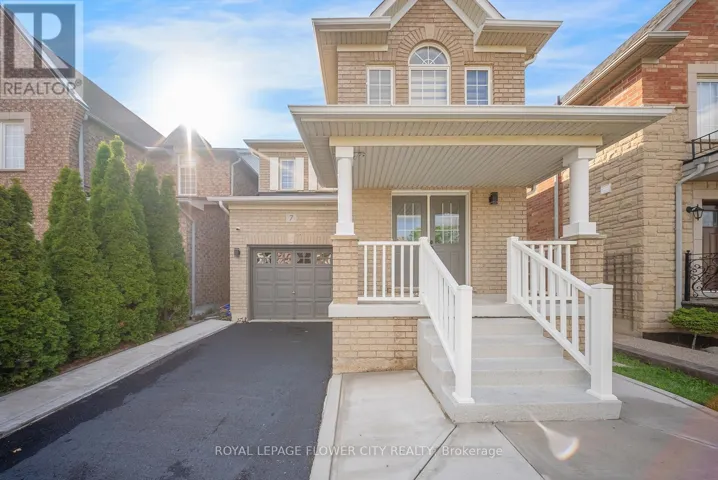 7 PENBRIDGE CIRCLE, Brampton (Fletcher's Meadow), Ontario L7A2P8