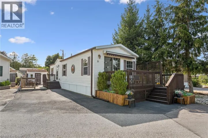 21 TRILLIUM BEACH DR Drive, Puslinch, Ontario N0B2J0