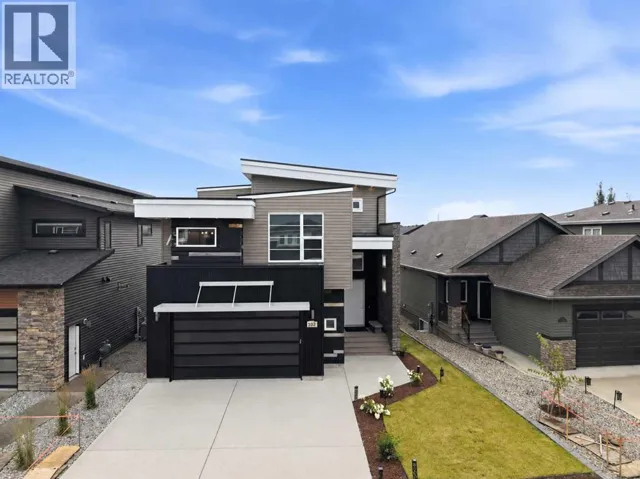 102 Longmire Close, Red Deer, Alberta T4R0T1