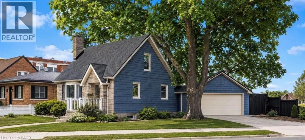 296 WEBER Street E, Kitchener, Ontario N2H1G2