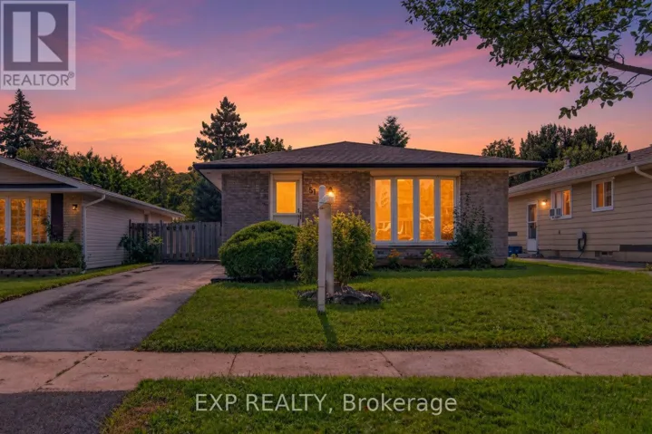 51 APPALACHIAN CRESCENT, Kitchener, Ontario N2E1A3