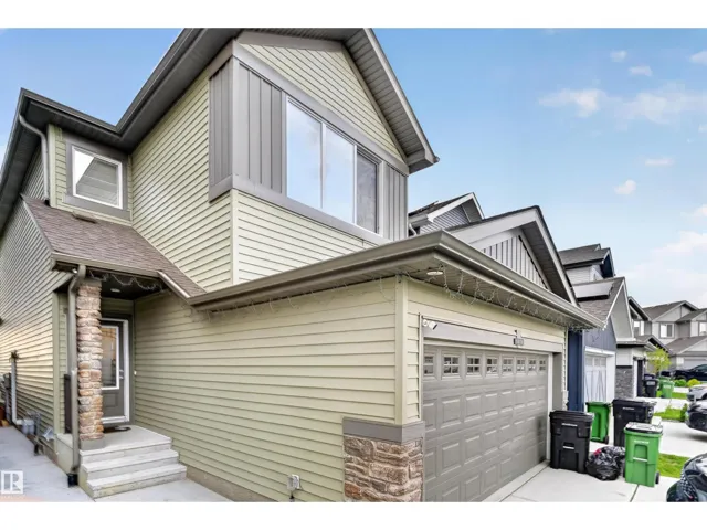 1676 27 ST NW, Edmonton, Alberta T6T2T8
