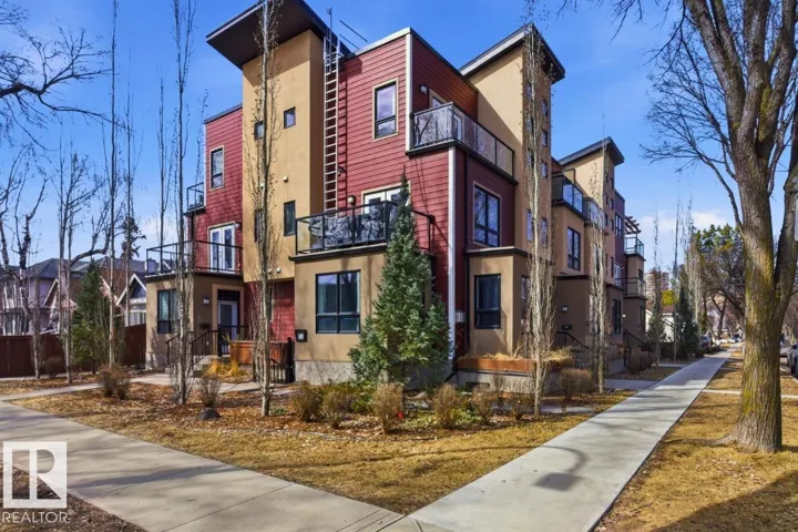 10806 83 AV NW, Edmonton, Alberta T6E2E7