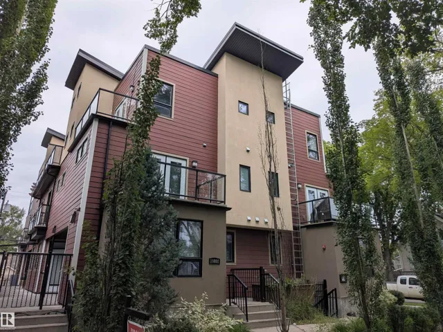 10806 83 AV NW, Edmonton, Alberta T6E2E7