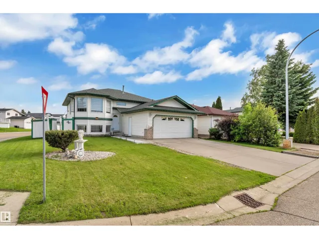 916 JORDAN CR NW, Edmonton, Alberta T6L6X5