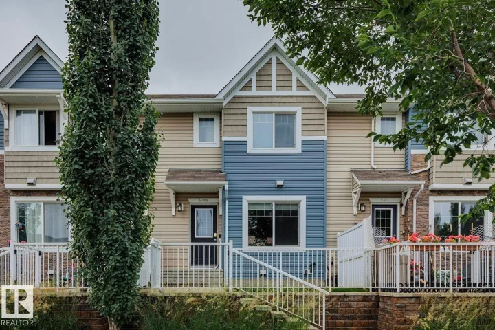 5409 3 AV SW, Edmonton, Alberta T6X0W7